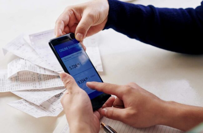 El gasto invisible que vacía tu cuenta cada mes